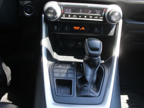 Used 2019 Toyota RAV4 XLE w/ Convenience Package AWD/4WD image 34