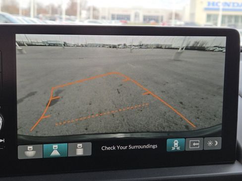 Used 2025 Honda Pilot EX-L image 5