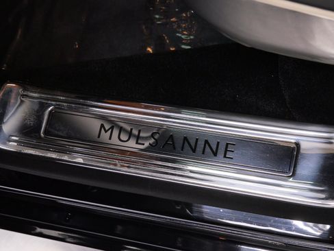 Used 2013 Bentley Mulsanne RWD image 34