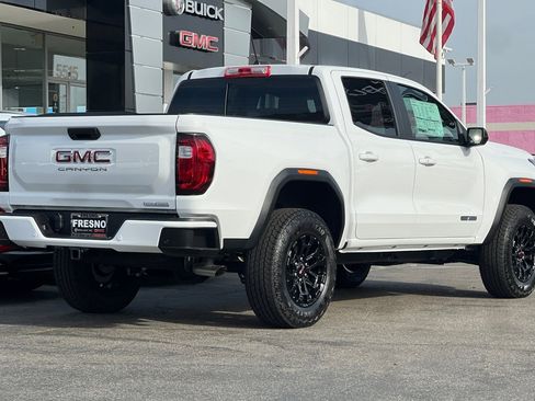 New 2026 GMC Canyon Elevation image 5
