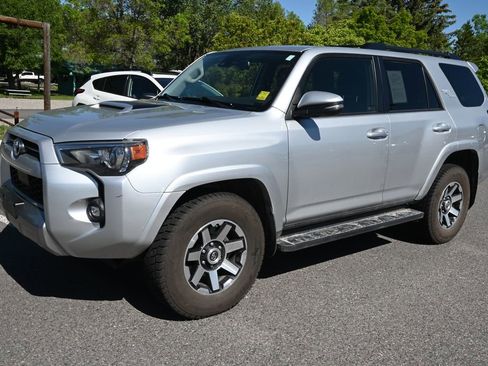 Used 2021 Toyota 4Runner TRD Off-Road Premium AWD/4WD image 1