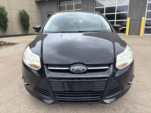 Used 2013 Ford Focus SE FWD image 6