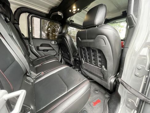 Used 2021 Jeep Gladiator Rubicon w/ Dual Top Group AWD/4WD image 46
