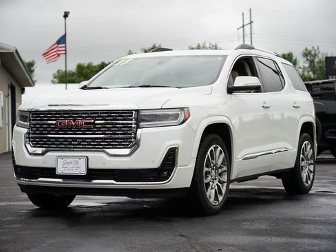 Used 2023 GMC Acadia Denali w/ Denali Ultimate Package image 7