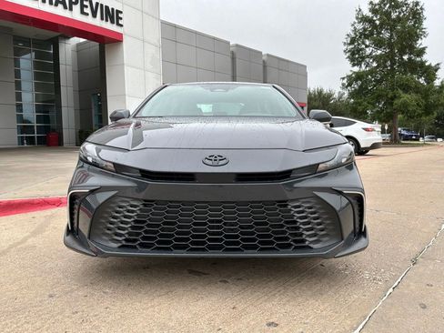 New 2026 Toyota Camry SE FWD image 3