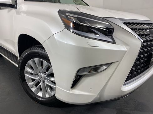 Certified 2023 Lexus GX 460 Premium w/ Premium Package image 3