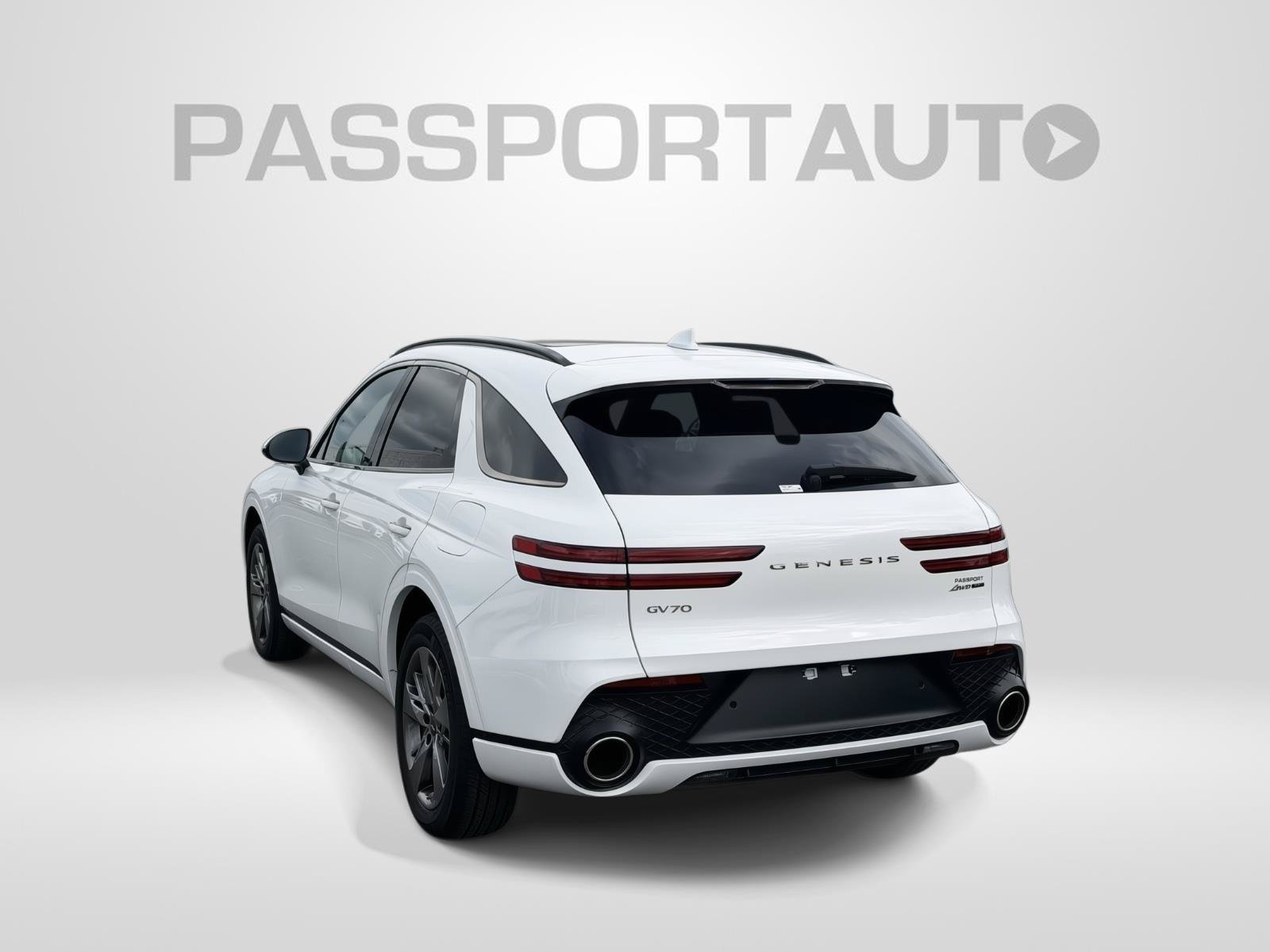 Used 2025 Genesis GV70 3.5T Sport AWD/4WD image 4