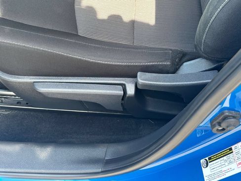 Used 2025 Nissan Sentra SV FWD image 21