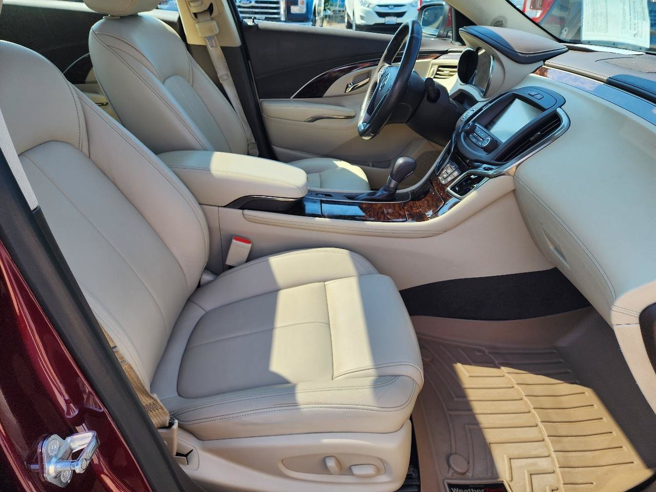 Used 2016 Buick LaCrosse Leather w/ Experience Buick Package FWD image 29