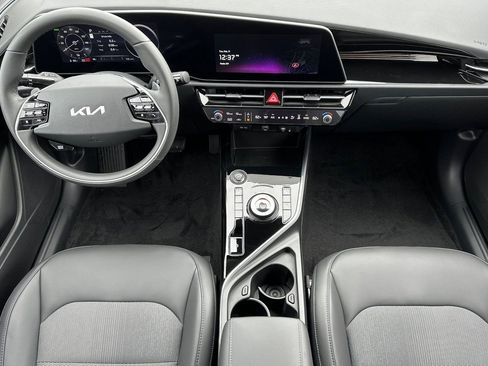 New 2026 Kia Niro Wind image 13