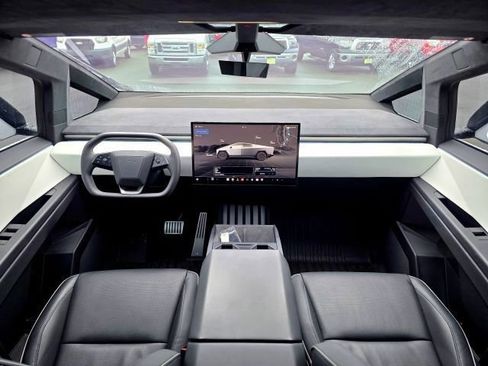 Used 2024 Tesla Cybertruck Cyberbeast AWD/4WD image 10