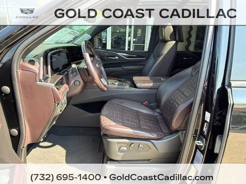 Used 2021 Cadillac Escalade Sport Platinum AWD/4WD image 21