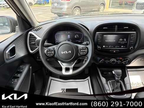 Certified 2023 Kia Soul LX w/ Option Group 015 FWD image 21