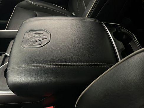 Used 2022 RAM 1500 Laramie AWD/4WD image 20