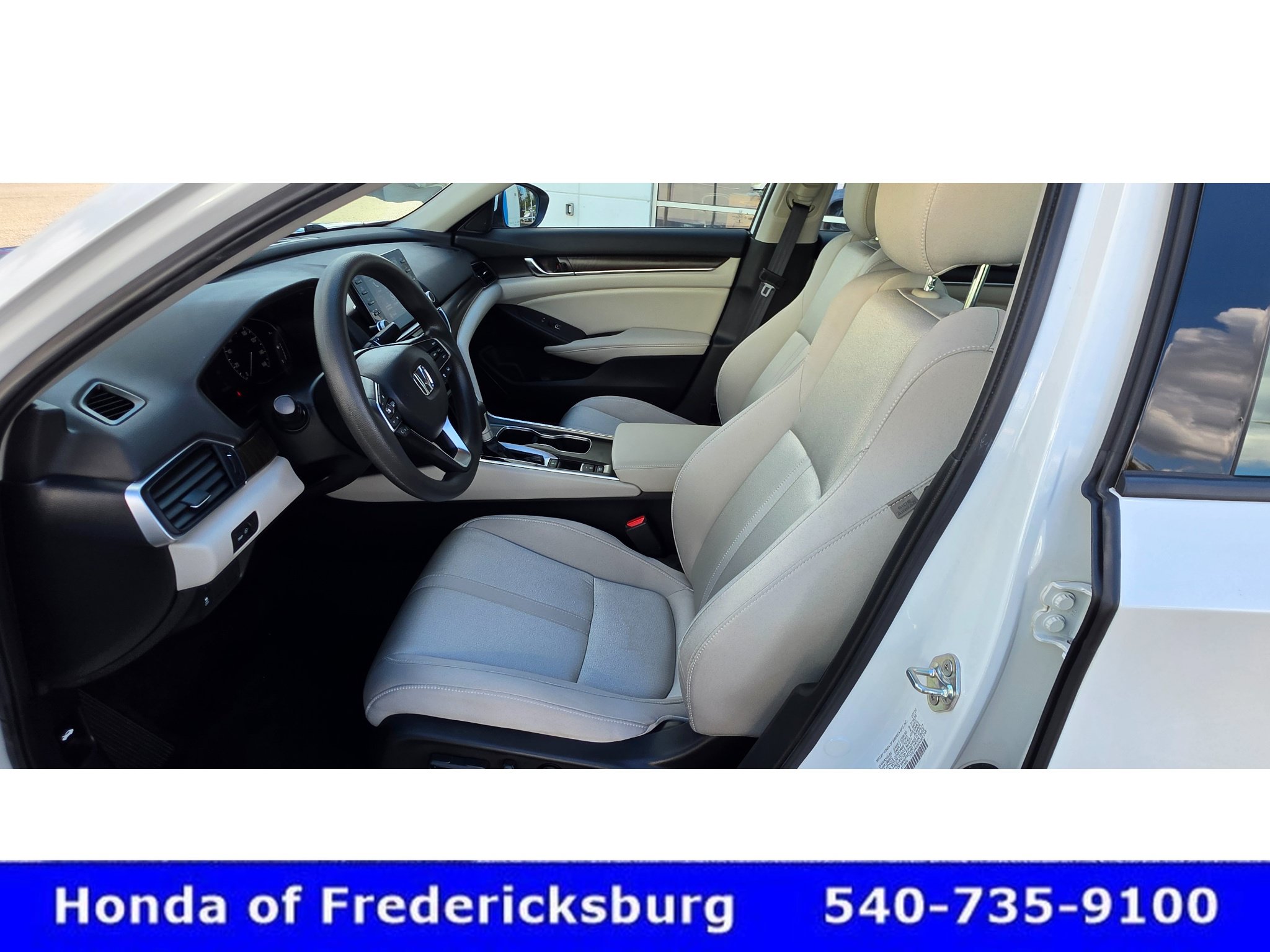 Certified 2020 Honda Accord EX image 10