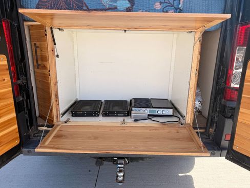 Used 2015 RAM ProMaster 2500 w/ Cargo Convenience Group image 31