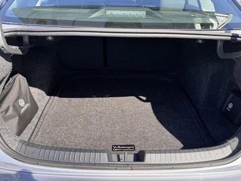 Used 2024 Volkswagen Jetta SEL FWD image 27