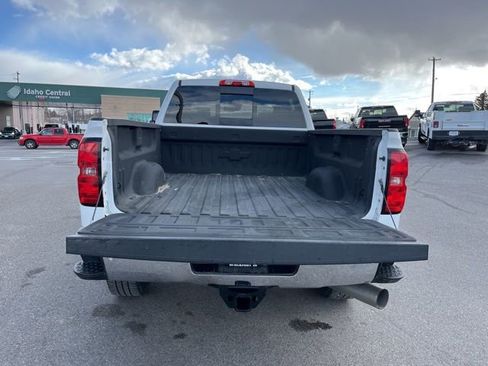 Used 2015 Chevrolet Silverado 2500 LTZ w/ Duramax Plus Package AWD/4WD image 11