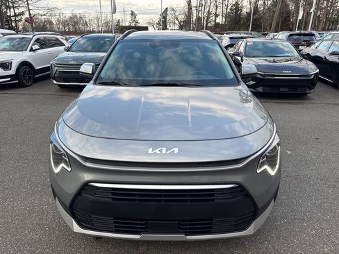 New 2026 Kia Niro EX image 14