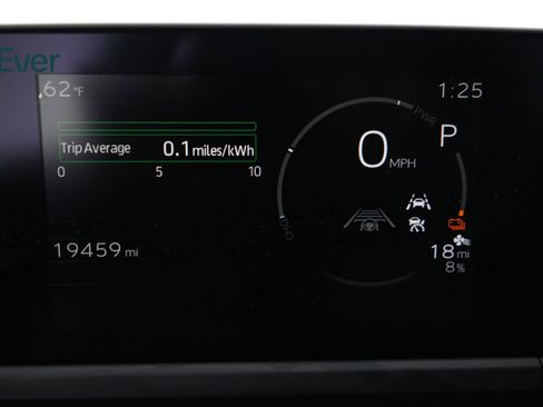 Used 2023 Subaru Solterra AWD image 7