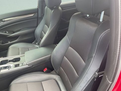 Used 2020 Honda Accord Sport image 18