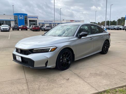 Used 2026 Honda Civic Sport image 3