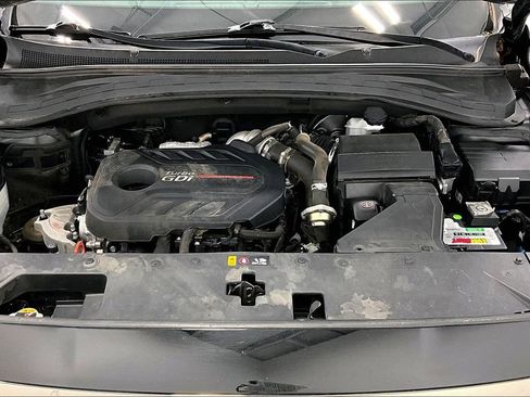 Used 2019 Hyundai Santa Fe Limited image 12