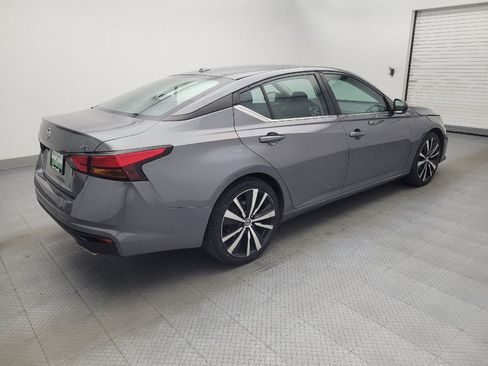 Used 2020 Nissan Altima 2.5 SR FWD image 10