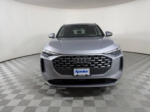 Used 2025 Audi Q5 Premium w/ Convenience Package AWD/4WD image 2