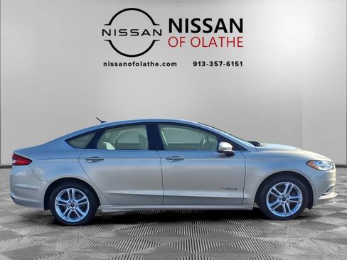 Used 2018 Ford Fusion S image 29