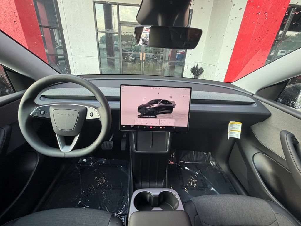 Used 2026 Tesla Model Y AWD image 23