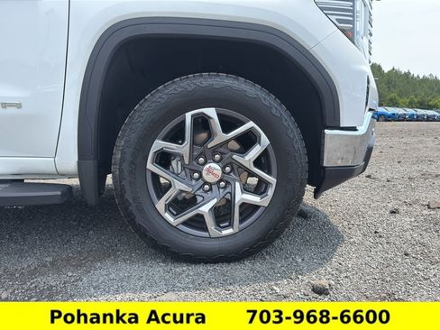 Used 2025 GMC Sierra 1500 SLT w/ SLT Premium Package AWD/4WD image 30