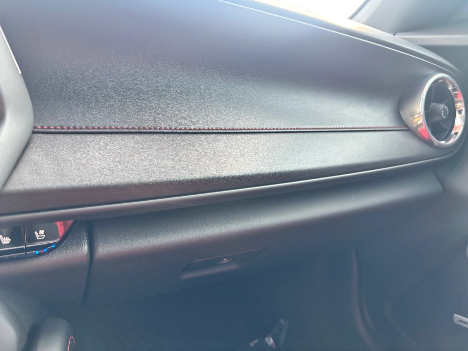 Used 2016 Chevrolet Camaro SS RWD image 30