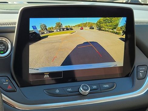 Used 2023 Chevrolet Blazer LT image 23