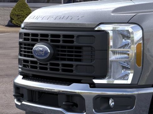 New 2026 Ford F350 XL AWD/4WD image 17