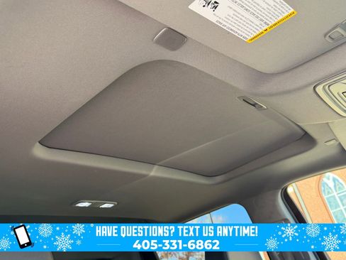 Used 2024 Chevrolet Silverado 2500 LTZ w/ LTZ Convenience Package image 28