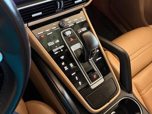 Used 2019 Porsche Cayenne image 20