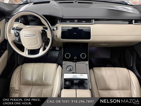 Used 2018 Land Rover Range Rover Velar R-Dynamic HSE AWD/4WD image 47
