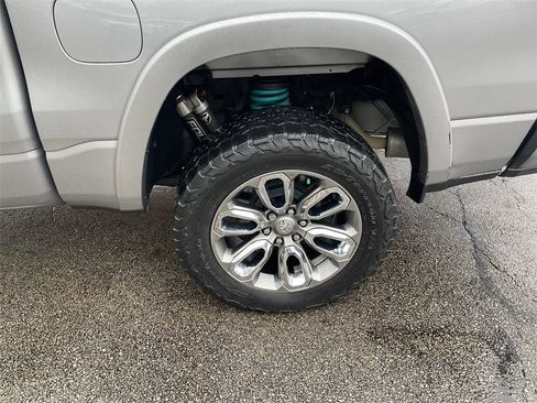 Used 2021 RAM 1500 Laramie w/ Sport Appearance Package image 10