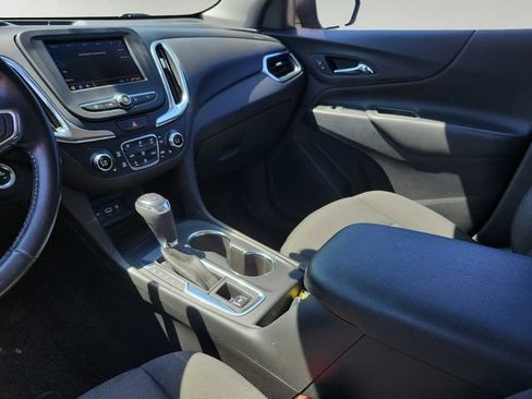 Used 2021 Chevrolet Equinox LT FWD image 10