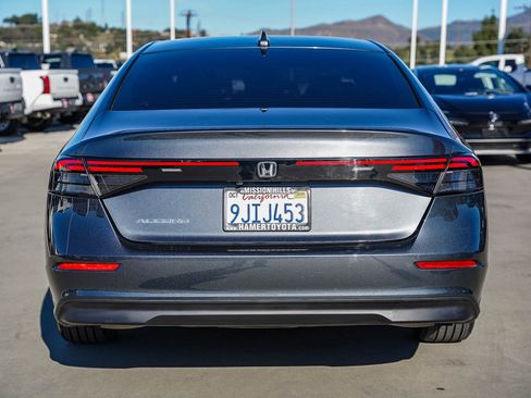 Used 2023 Honda Accord EX image 8