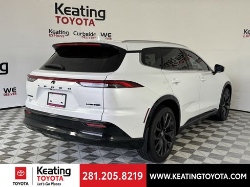 New 2026 Toyota Crown Signia image 14