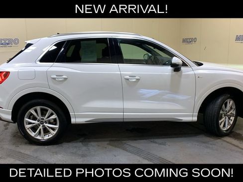 Used 2024 Audi Q3 2.0T Premium AWD/4WD image 2
