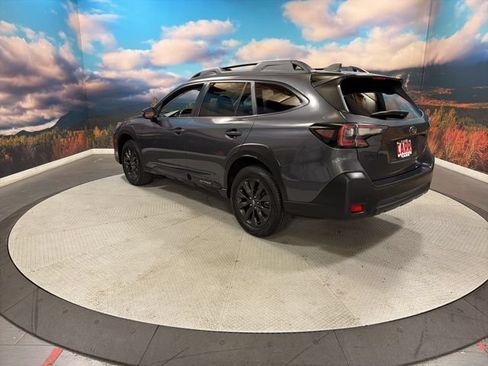 Used 2023 Subaru Outback Onyx Edition AWD/4WD image 6