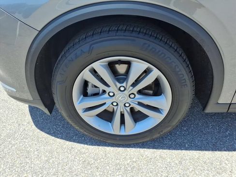 Used 2024 Acura MDX SH-AWD image 11