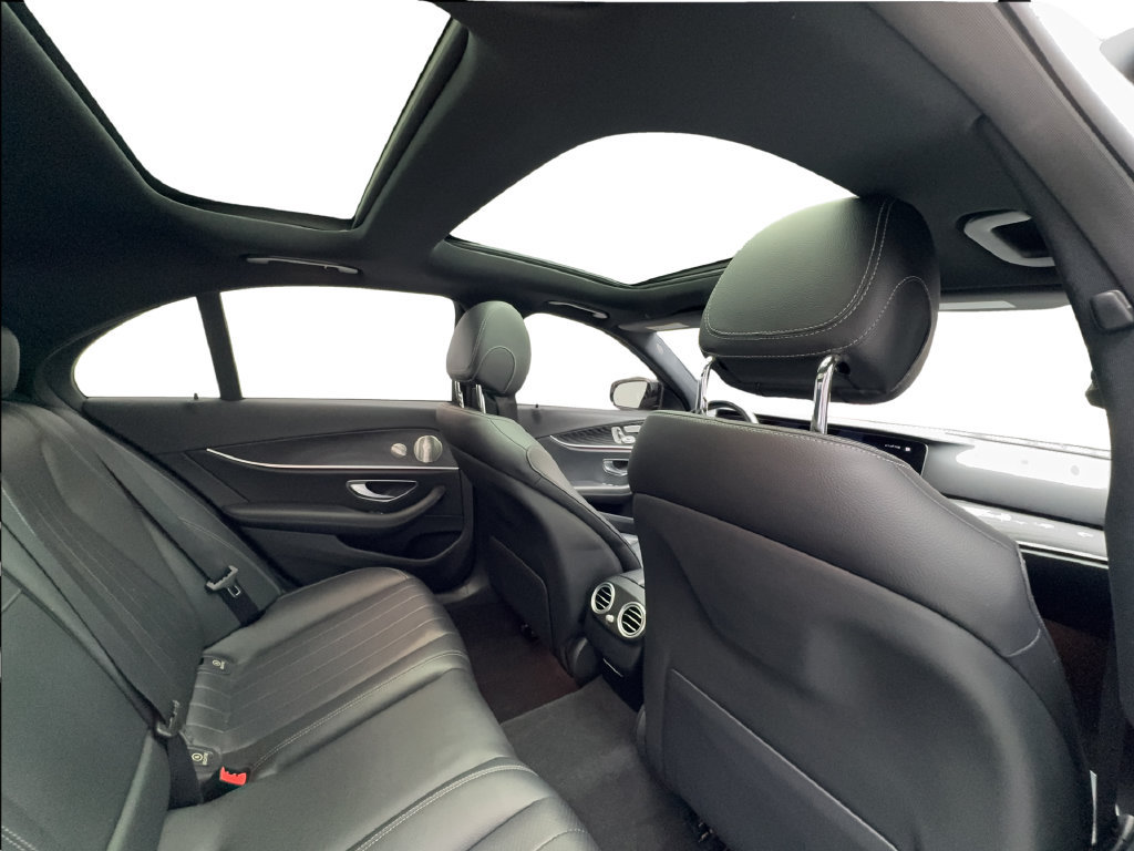Used 2022 Mercedes-Benz E 350 Sedan image 29