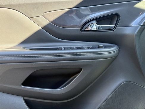 Certified 2022 Buick Encore Preferred w/ Safety Package image 26