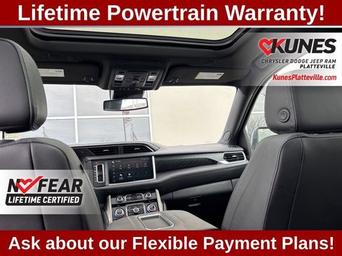 Used 2024 GMC Yukon Denali AWD/4WD image 21