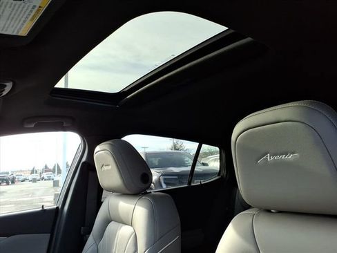 New 2026 Buick Envista Avenir image 15