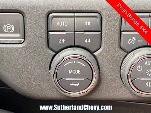 Used 2025 Chevrolet Silverado 1500 LTZ w/ Technology Package AWD/4WD image 30